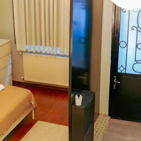 Duplex Gem Near Taksim & Galata Port 度假居