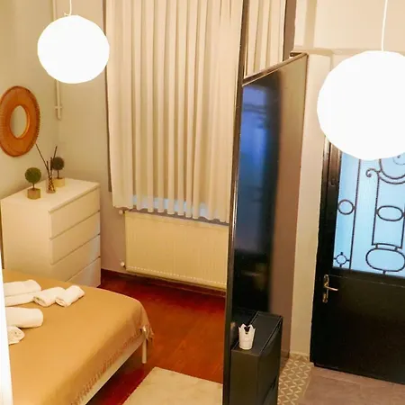 Duplex Gem Near Taksim & Galata Port Estambul