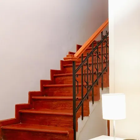 Duplex Gem Near Taksim & Galata Port 度假居 伊斯坦布尔