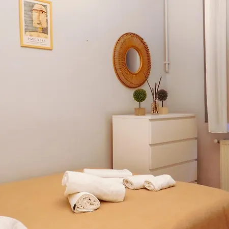 Σπίτι διακοπών Duplex Gem Near Taksim & Galata Port Κωνσταντινούπολη
